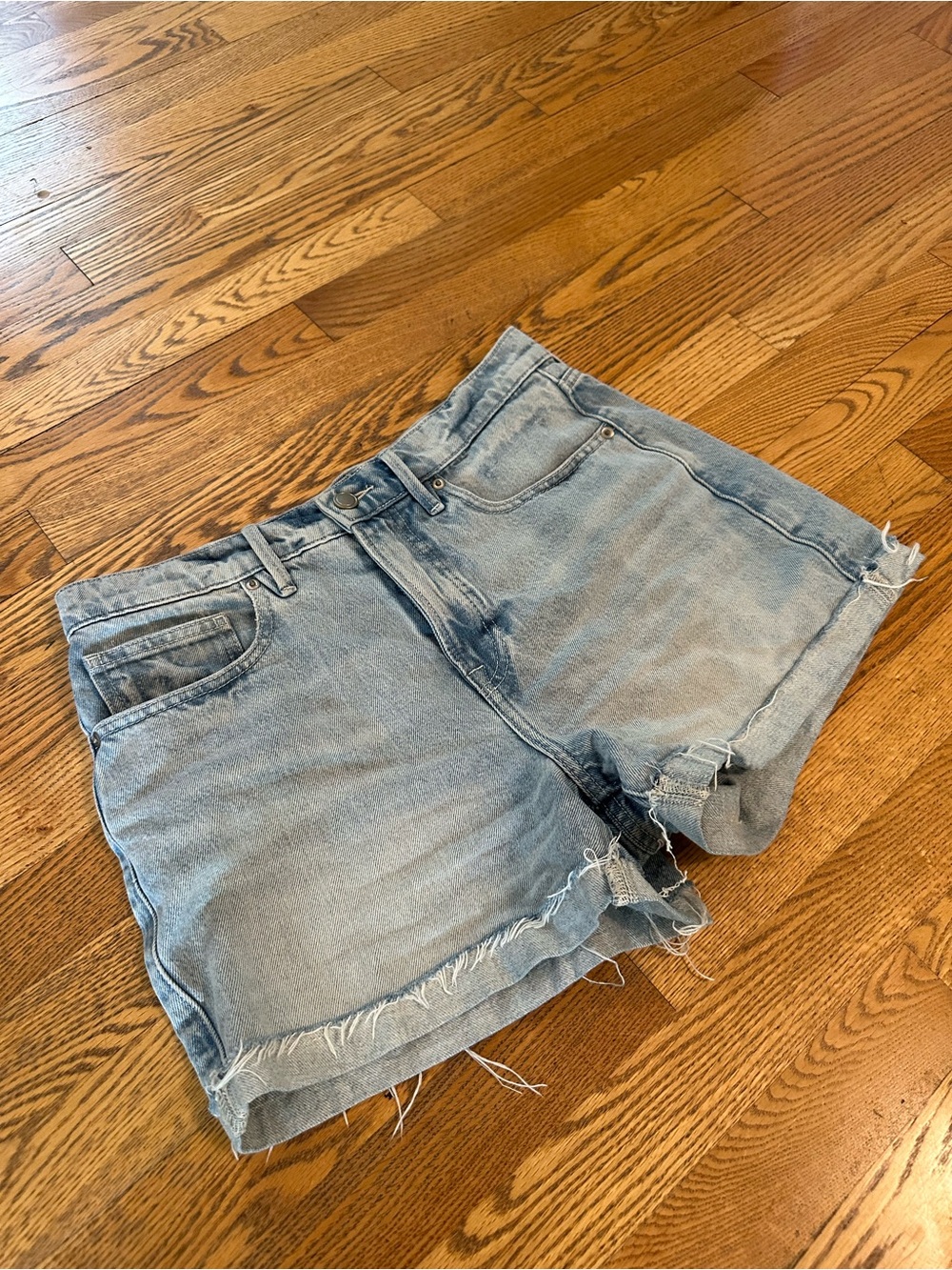 Good American Jean short size 26